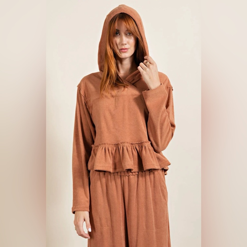 Easel Women's Terry Pullover Peplum Hoodie Ruffle Camel Women’s Size Large NWT